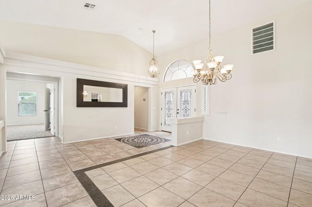 5025 W SIESTA Way, Laveen, AZ 85339