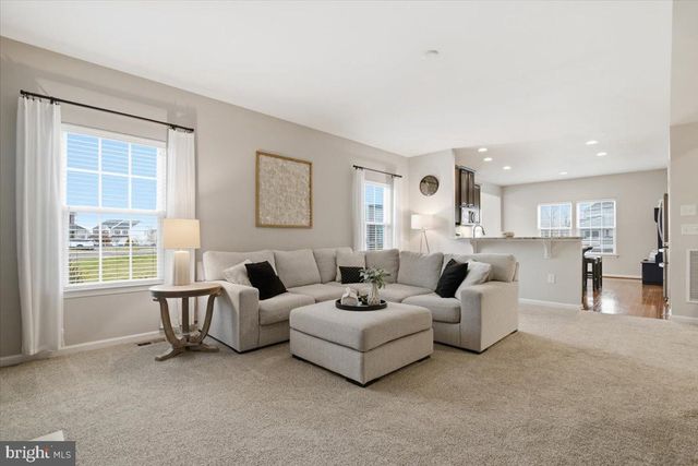 1830 ALAMINGO DR, Quakertown, PA 18951