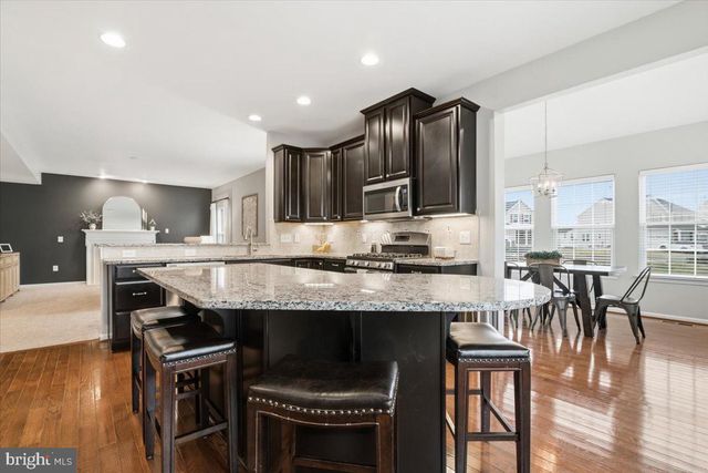 1830 ALAMINGO DR, Quakertown, PA 18951