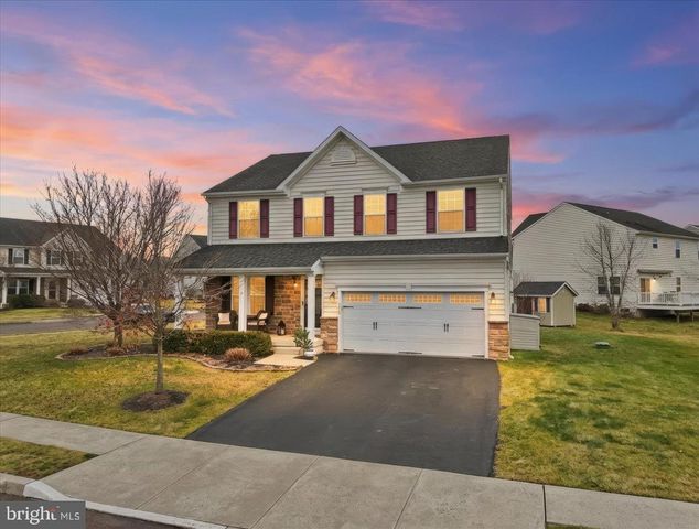 1830 ALAMINGO DR, Quakertown, PA 18951