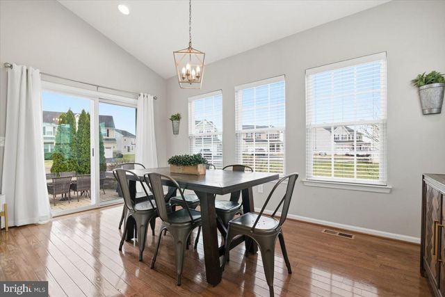 1830 ALAMINGO DR, Quakertown, PA 18951