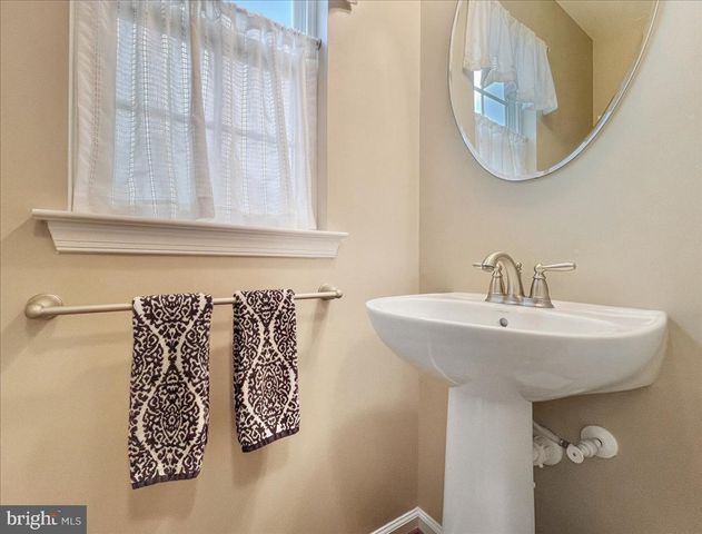 1830 ALAMINGO DR, Quakertown, PA 18951