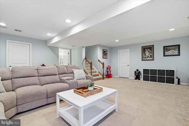 1830 ALAMINGO DR, Quakertown, PA 18951