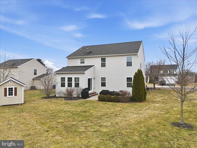 1830 ALAMINGO DR, Quakertown, PA 18951