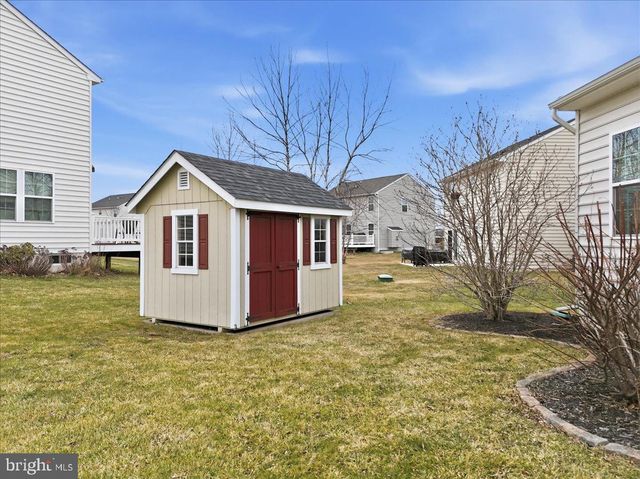 1830 ALAMINGO DR, Quakertown, PA 18951