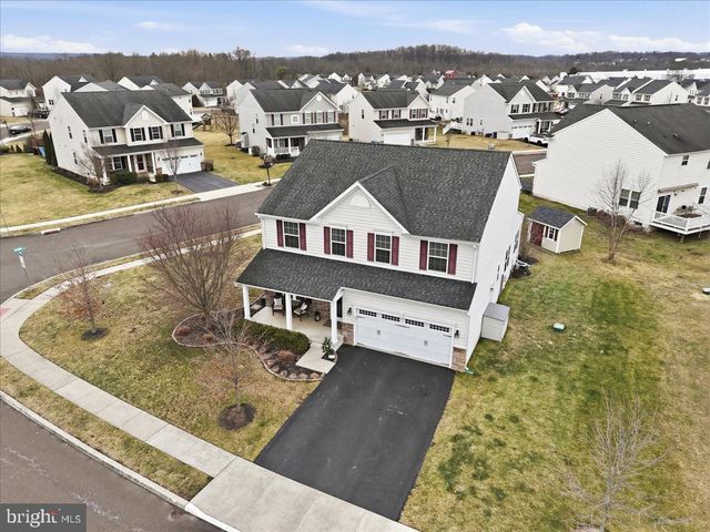 1830 ALAMINGO DR, Quakertown, PA 18951