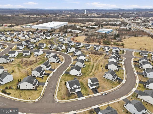 1830 ALAMINGO DR, Quakertown, PA 18951