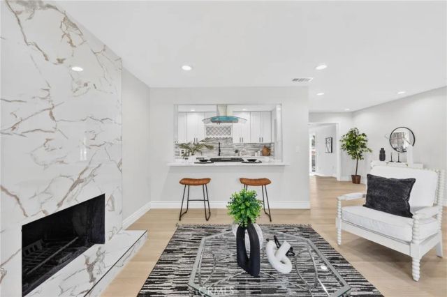 5137 Peacock, Riverside, CA 92505