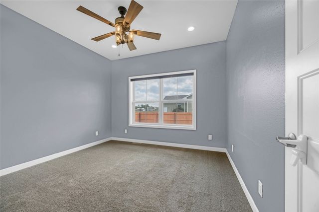 1104 E 16th, Vinton, IA 52349