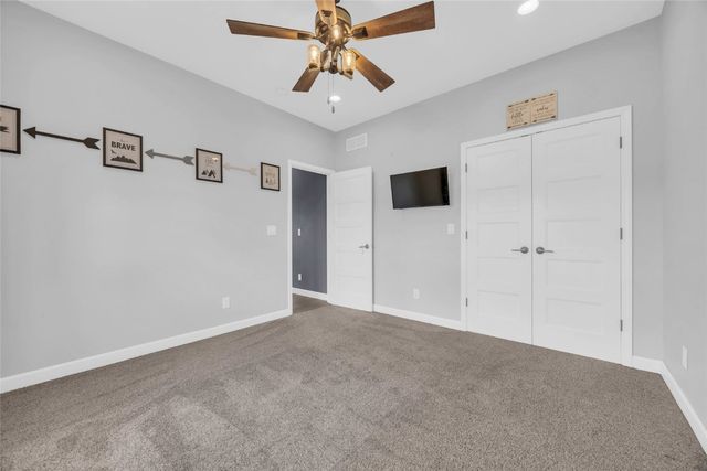 1104 E 16th, Vinton, IA 52349