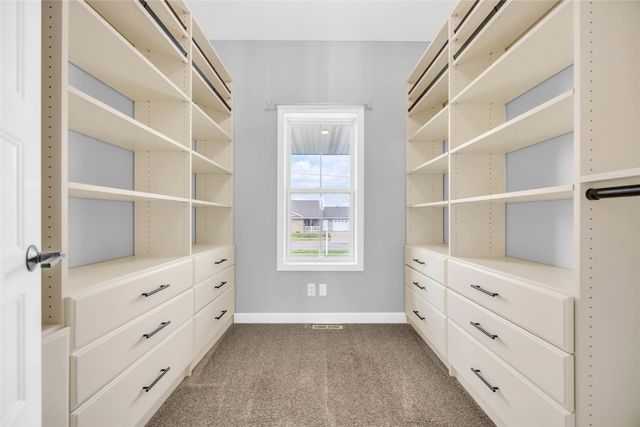 1104 E 16th, Vinton, IA 52349