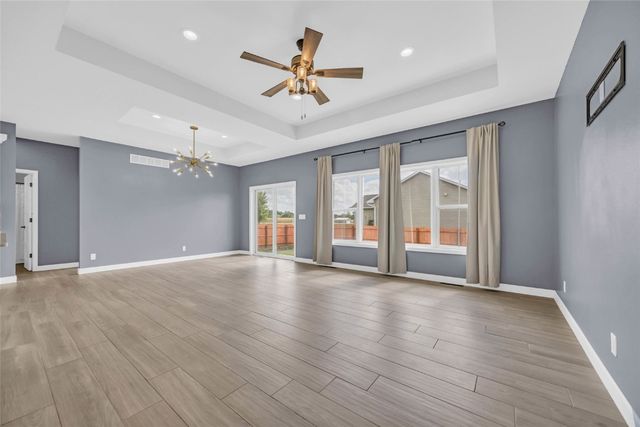 1104 E 16th, Vinton, IA 52349