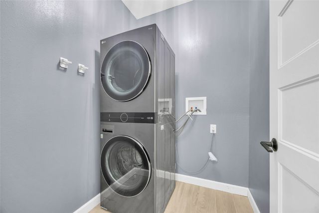 1104 E 16th, Vinton, IA 52349