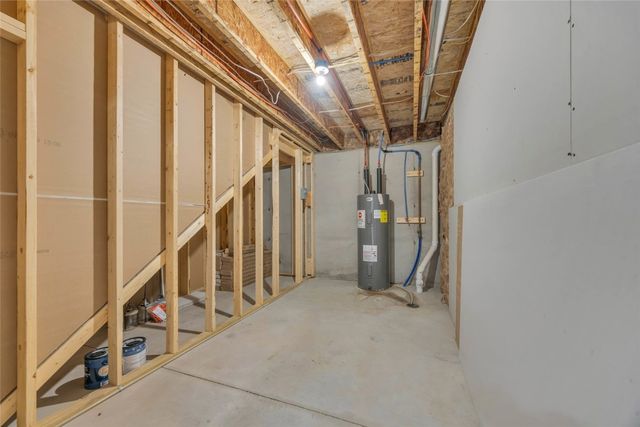 1104 E 16th, Vinton, IA 52349