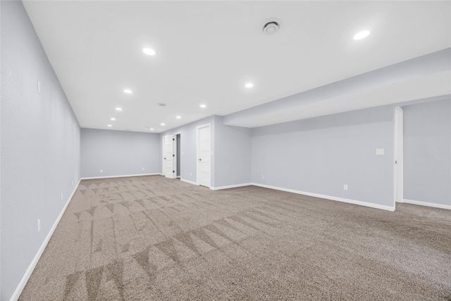 1104 E 16th, Vinton, IA 52349