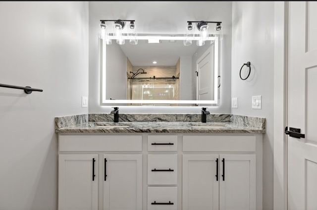 111 Echelon Circle, Matteson, IL 60443