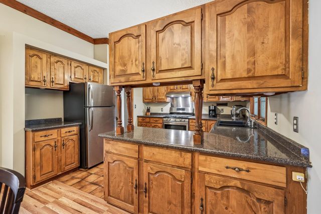 4311 Williston Road, Minnetonka, MN 55345
