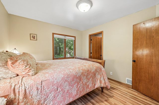 4311 Williston Road, Minnetonka, MN 55345