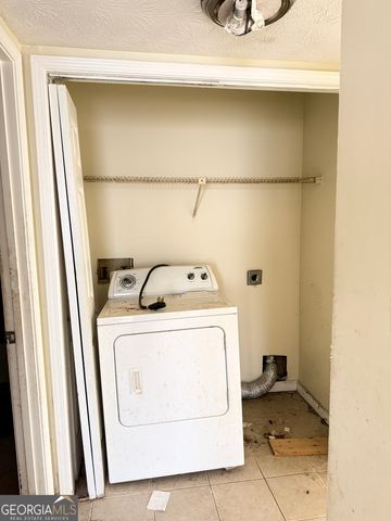 2176 Wellington Circle, Lithonia, GA 30058