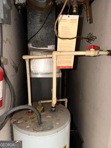 2176 Wellington Circle, Lithonia, GA 30058