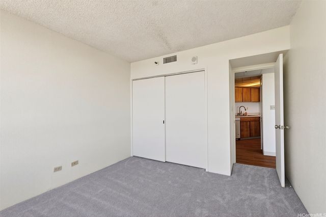 2499 Kapiolani Boulevard 2801, Honolulu, HI 96826