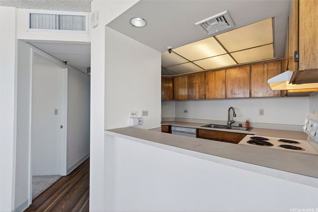 2499 Kapiolani Boulevard 2801, Honolulu, HI 96826
