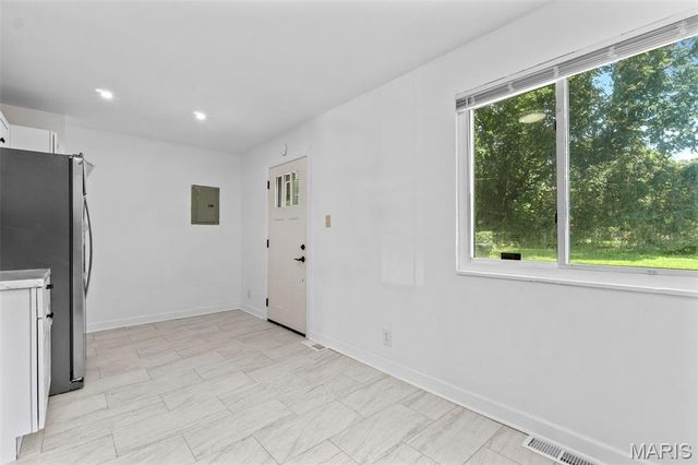 940 Maple Place, St Louis, MO 63112