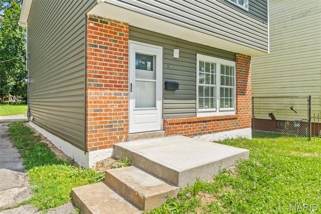 940 Maple Place, St Louis, MO 63112