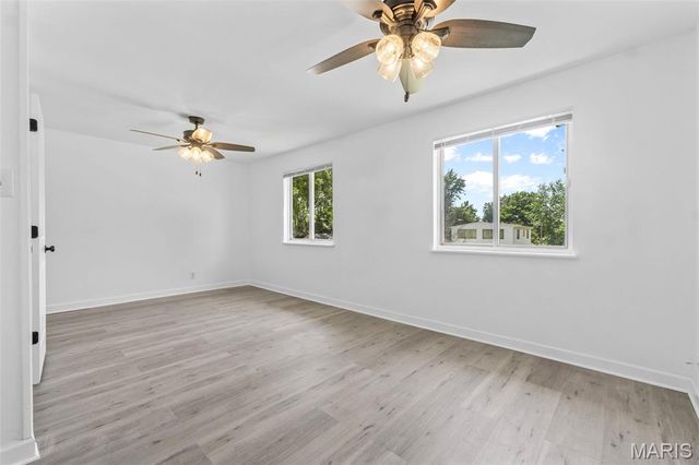940 Maple Place, St Louis, MO 63112