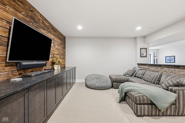 534 Dylan Drive, Carmel, IN 46032