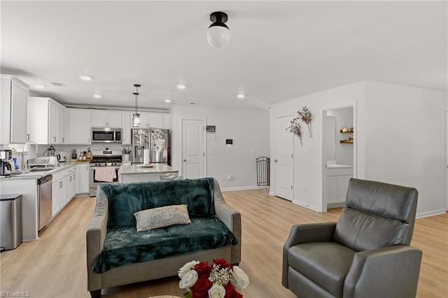 290 Tally Meadow Court, Lexington, NC 27295