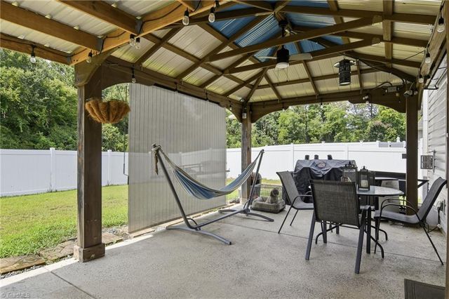 290 Tally Meadow Court, Lexington, NC 27295