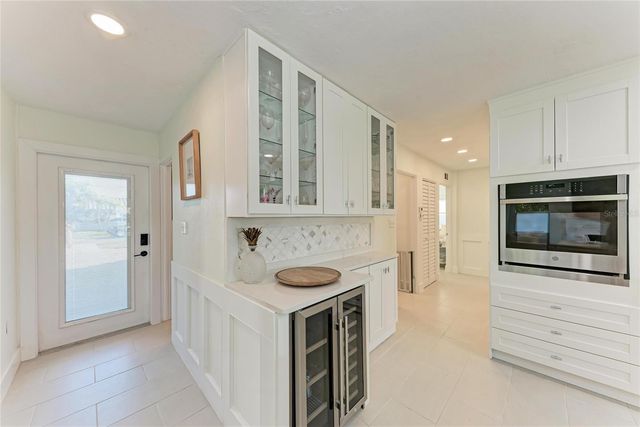 502 BAYVIEW DRIVE, Holmes Beach, FL 34217