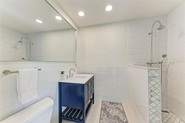 502 BAYVIEW DRIVE, Holmes Beach, FL 34217