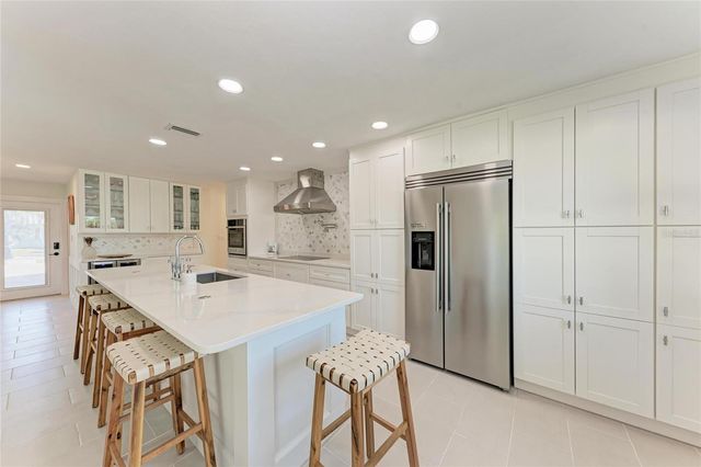 502 BAYVIEW DRIVE, Holmes Beach, FL 34217