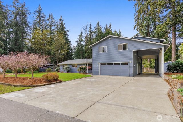 7451 Lazy S Lane NE, Bremerton, WA 98311