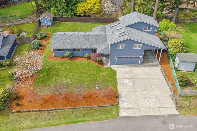 7451 Lazy S Lane NE, Bremerton, WA 98311
