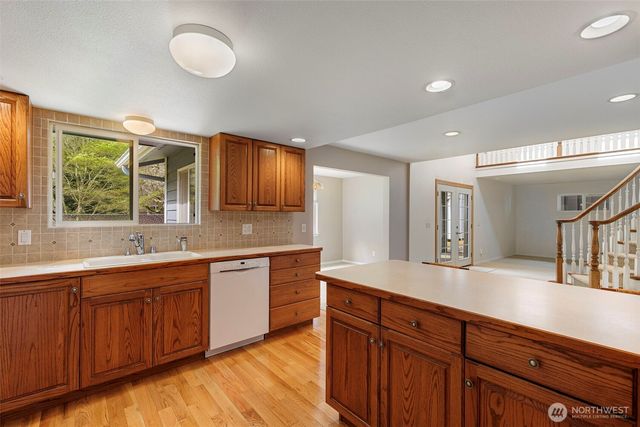 7451 Lazy S Lane NE, Bremerton, WA 98311