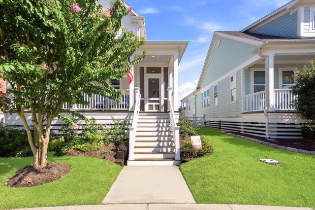 5 Duval Street, Galveston, TX 77554