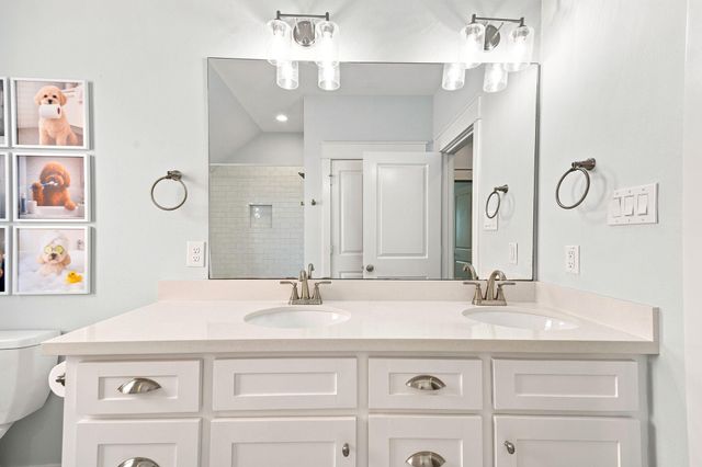 5 Duval Street, Galveston, TX 77554