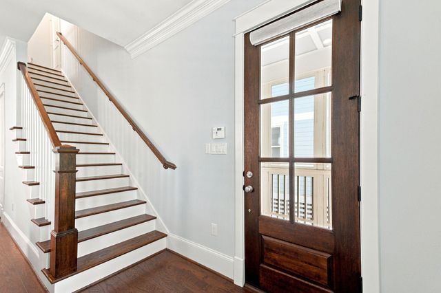 5 Duval Street, Galveston, TX 77554