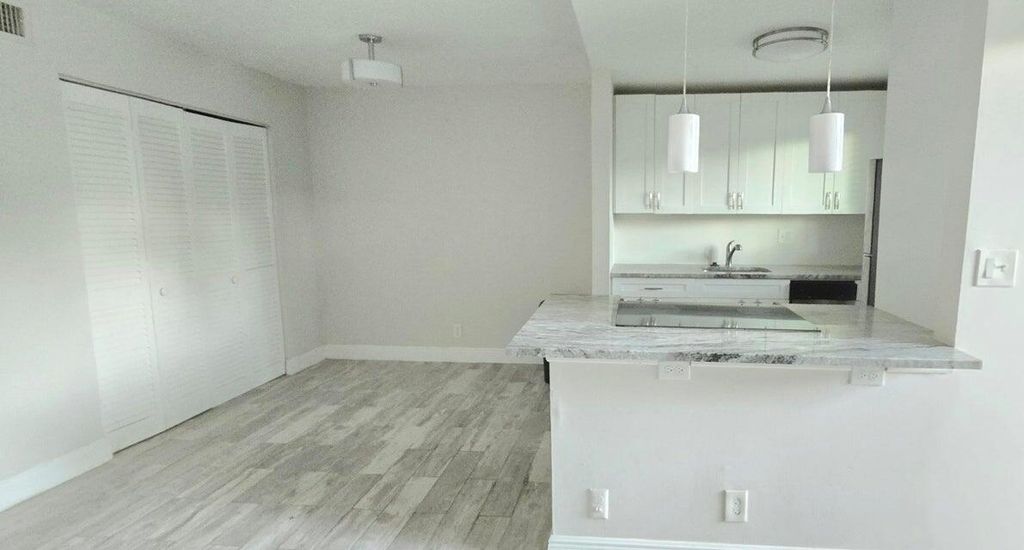 115 Sw 1st Avenue 2, Boynton Beach, FL 33435