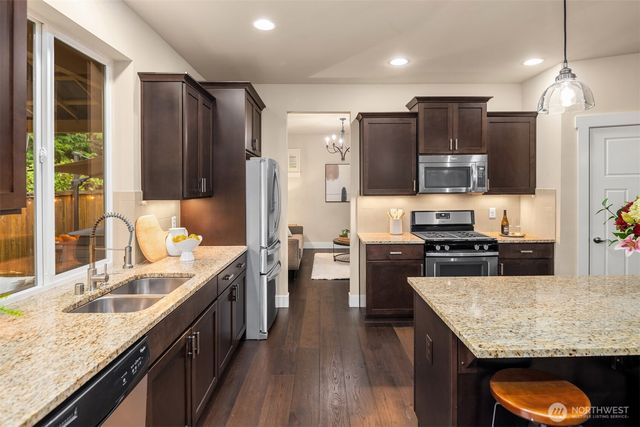 6509 128th Place SW, Edmonds, WA 98026