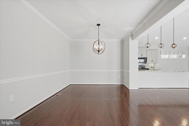 108 TRUMPET VINE DR, White Post, VA 22663