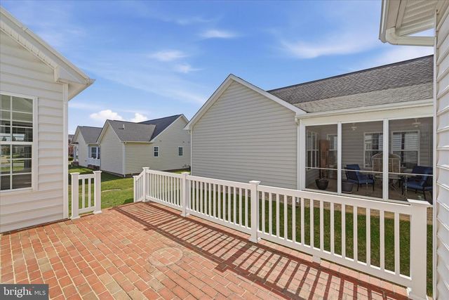 108 TRUMPET VINE DR, White Post, VA 22663