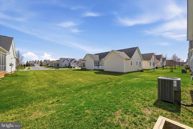 108 TRUMPET VINE DR, White Post, VA 22663