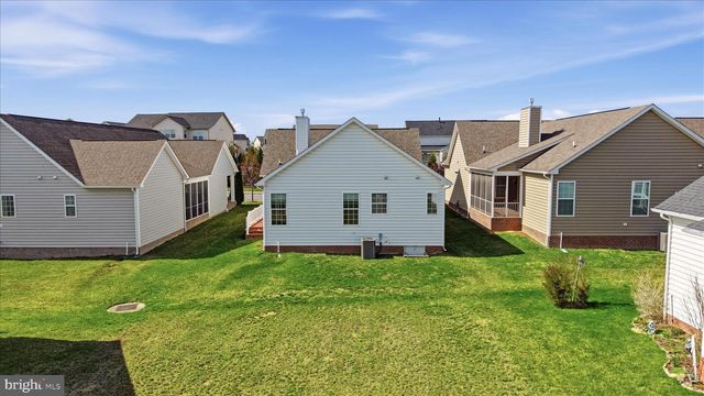 108 TRUMPET VINE DR, White Post, VA 22663