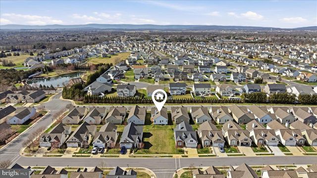 108 TRUMPET VINE DR, White Post, VA 22663