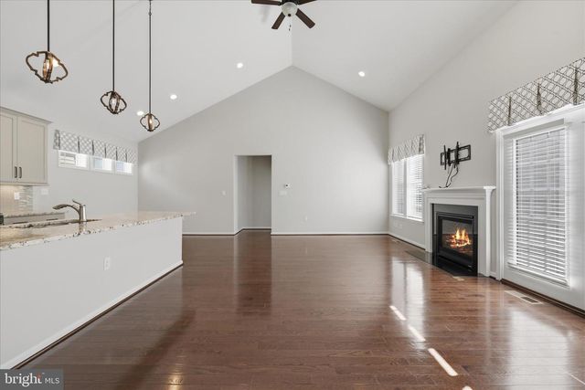 108 TRUMPET VINE DR, White Post, VA 22663