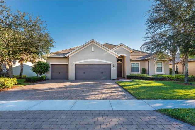 3425 Siena Circle, Wellington, FL 33414